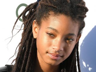 Willow Smith Gets Real About Growing Up With Famous Parents | Vogue